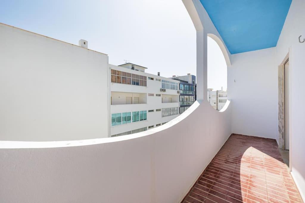 Sea-Front 1' Min! - Apartment With Ac & Wifi Quarteira Dış mekan fotoğraf